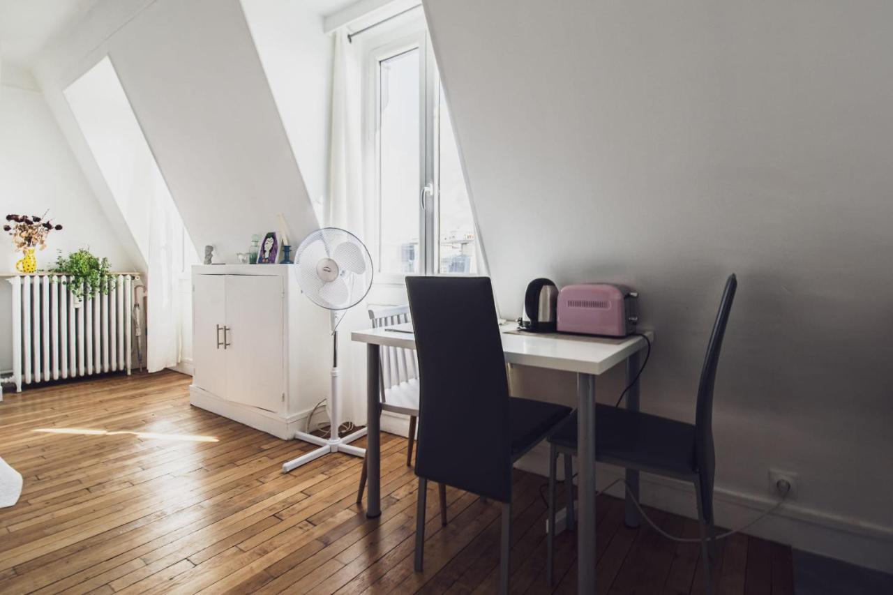Апартаменты Superb Bright Studio Next To The Seine Париж Экстерьер фото